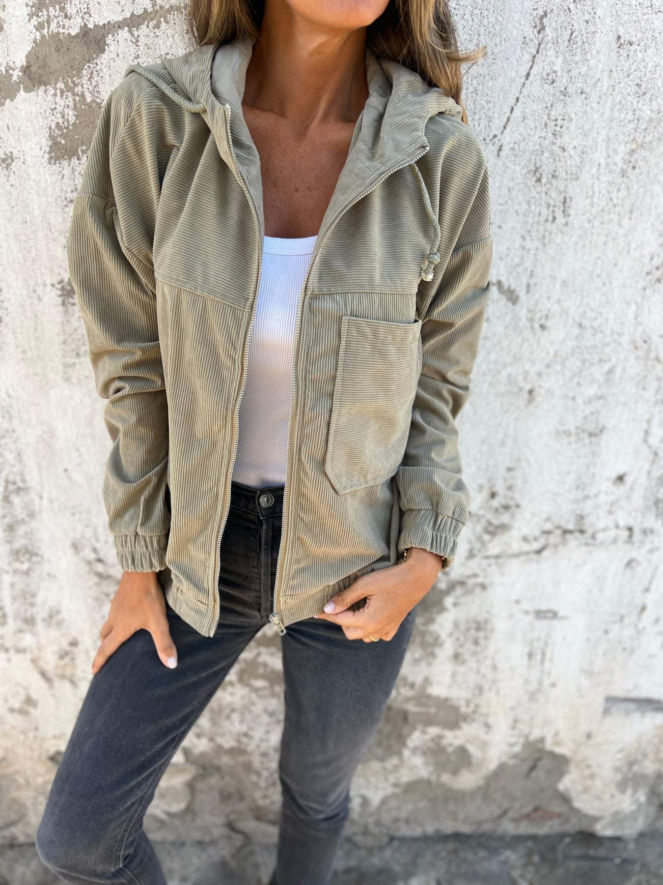 Ariellee | Camisole de freizeit avec Kapuze et Reißverschluss