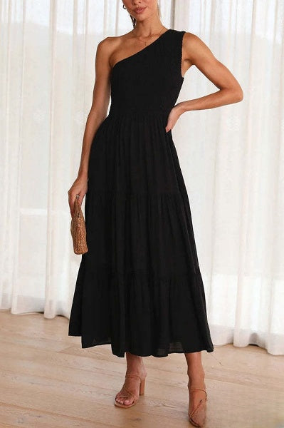 Alivia - Robe midi asymétrique à épaules découvertes avec poches