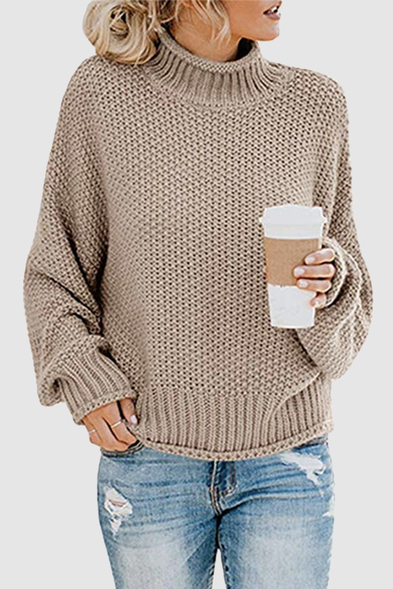 Pull douillet avec patchwork intéressant et col montant