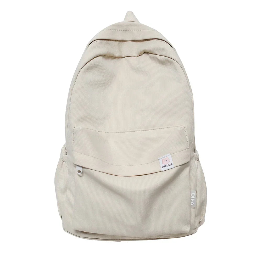 Bella | Durable Nylon Spacious Large Backpack (Sac à dos spacieux et durable en nylon)