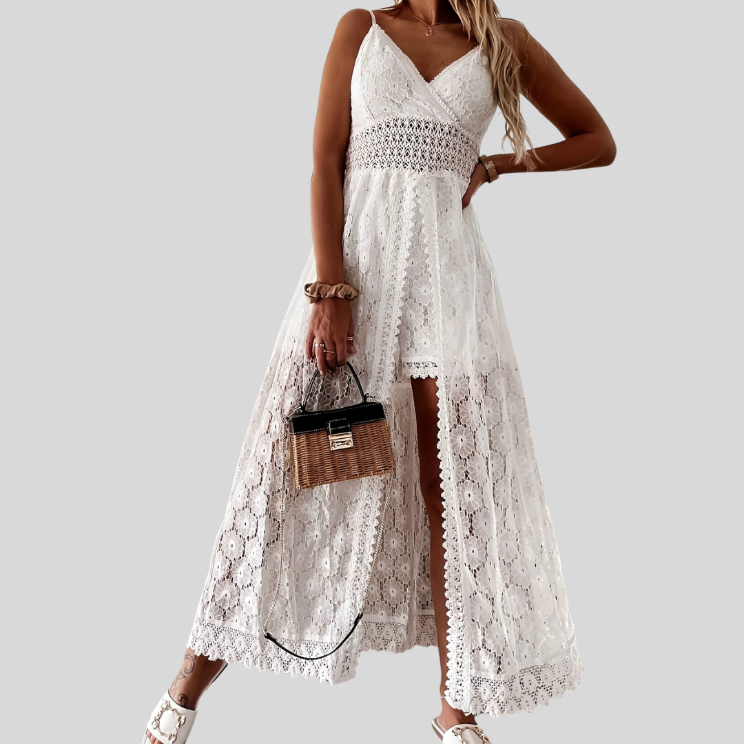 - Combinaison élégante et fluide avec encolure en V