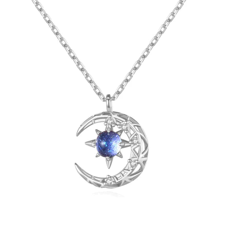Chaîne avec pendentif lune, croissant et étoile