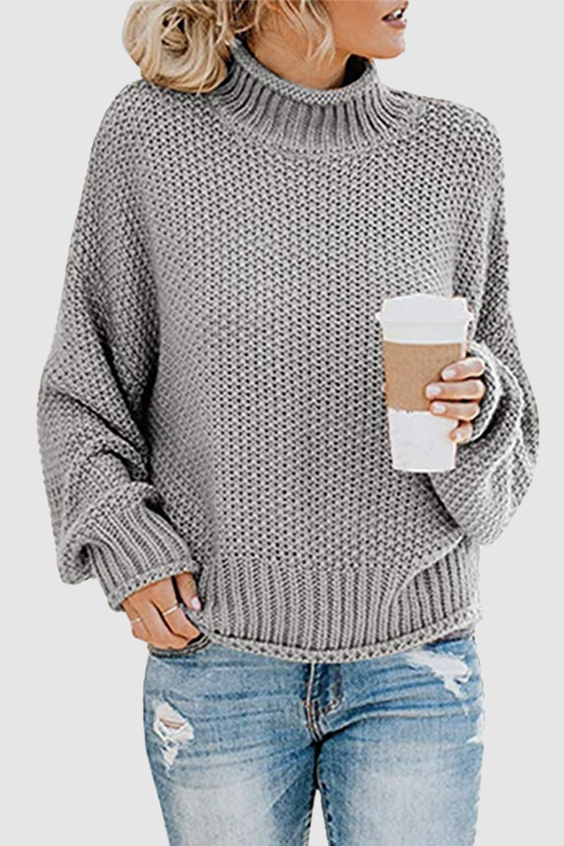 Pull douillet avec patchwork intéressant et col montant