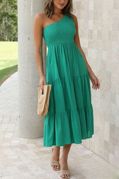 Alivia - Robe midi asymétrique à épaules découvertes avec poches