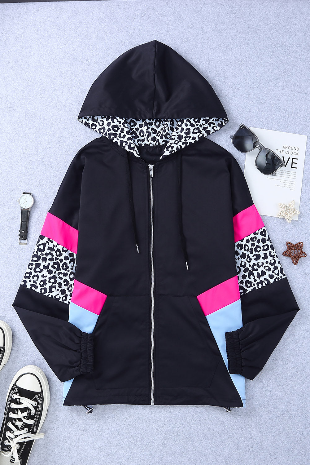 Jantine | Veste à capuche en léopard rose et noir