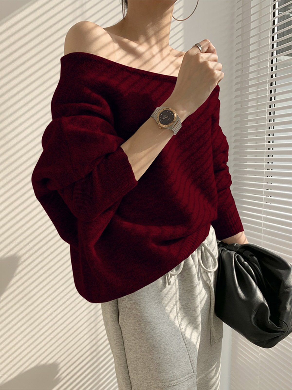 Pull Asymétrique à Épaule Dénudée - Tricot Élégant pour un Style Chic