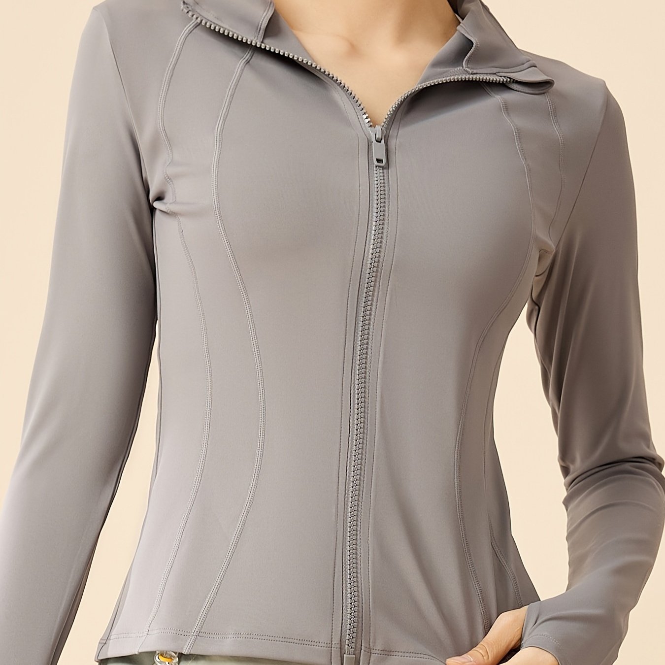 Eva | Veste de sport courte avec tissu respirant et col montant