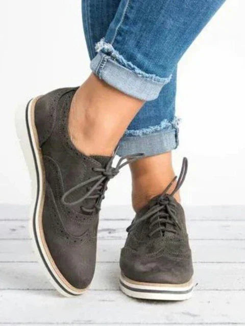 Chaussures à semelles plates Brogues Ladies