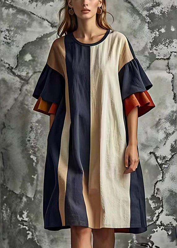 Ada - Robe ample et colorée avec encolure en patchwork et manches évasées
