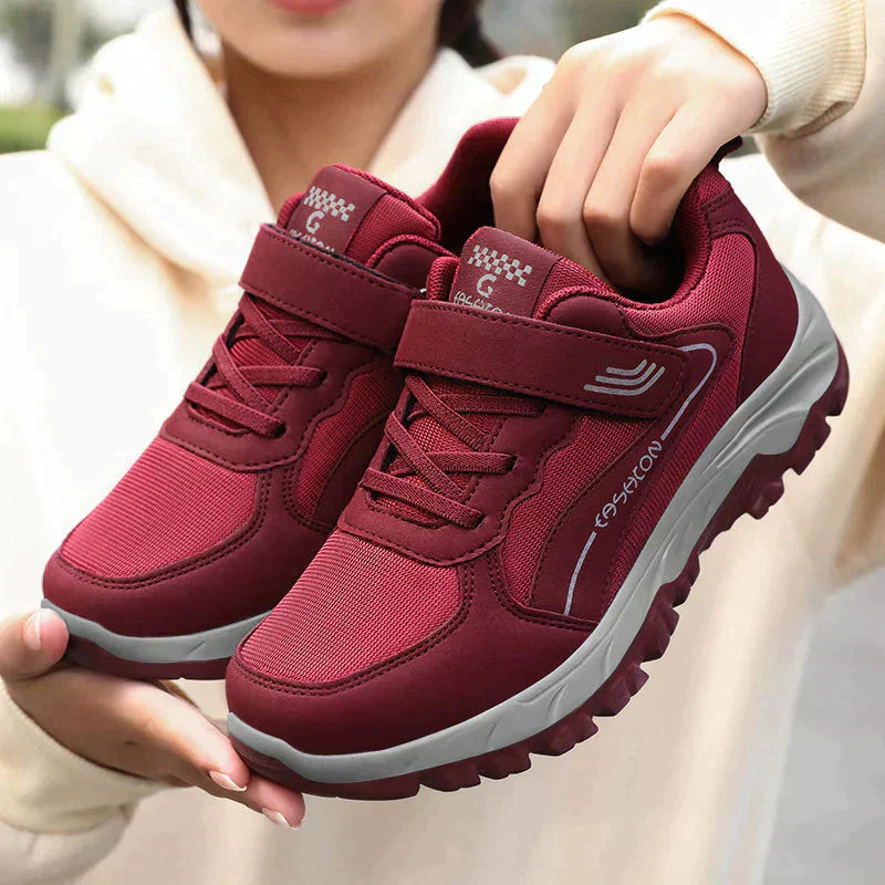 Chaussures de course athlétiques et respirantes en maille noire pour femmes