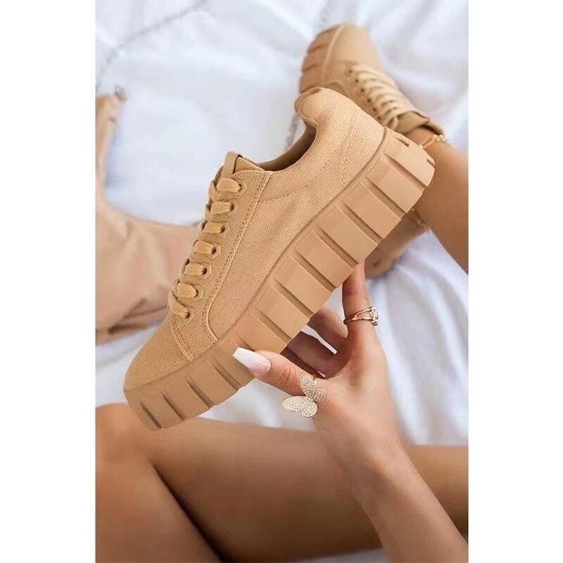 Lotte | Low trainer