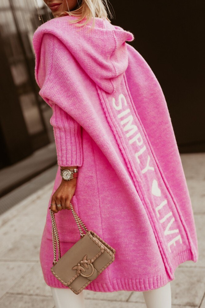 Cardigan à capuche tendance - un look sophistiqué pour la vie de tous les jours