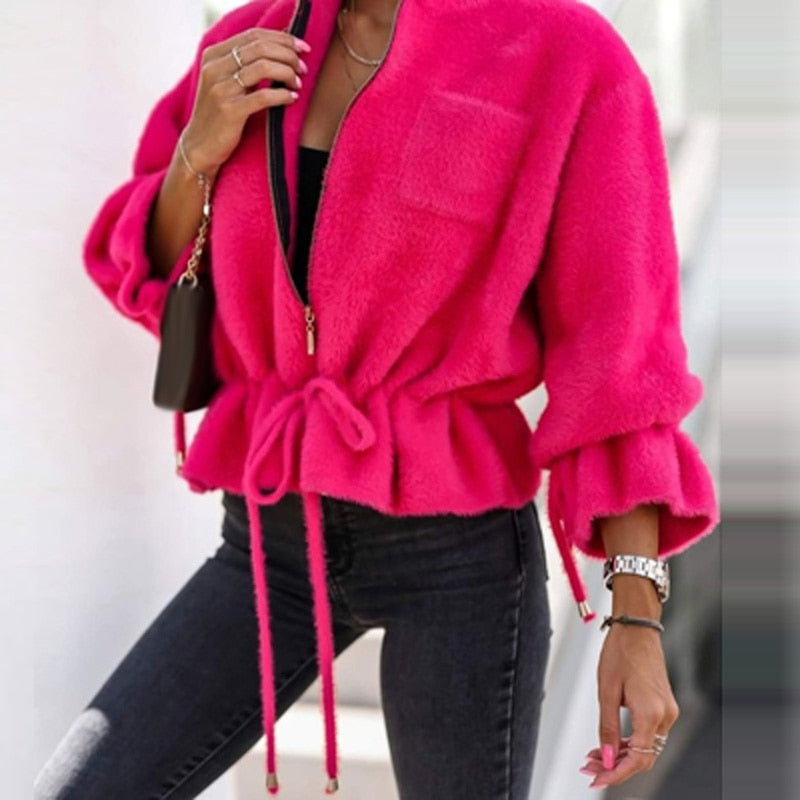 Julie Winter Jacket | Une veste décontractée au design unique