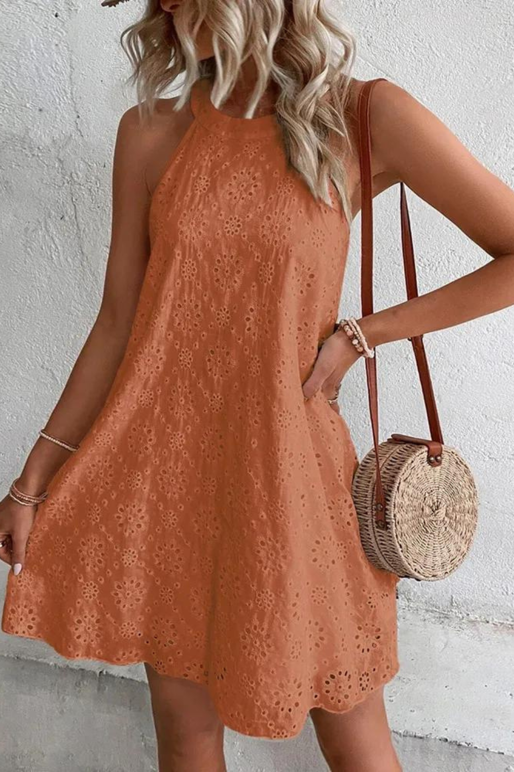 Stella - Robe à broderie imprimée en dentelle