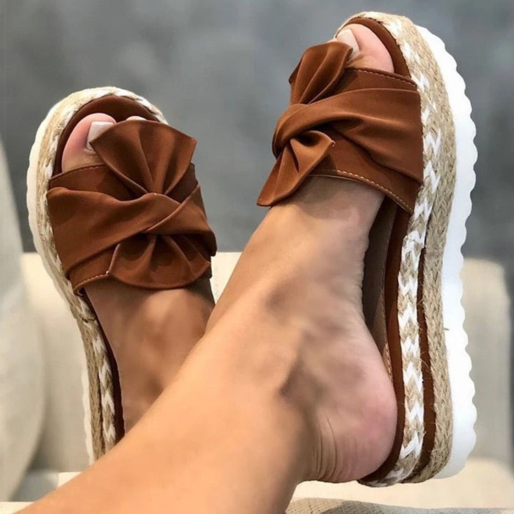 SCARLET | Sandales d'été tendance avec nœud