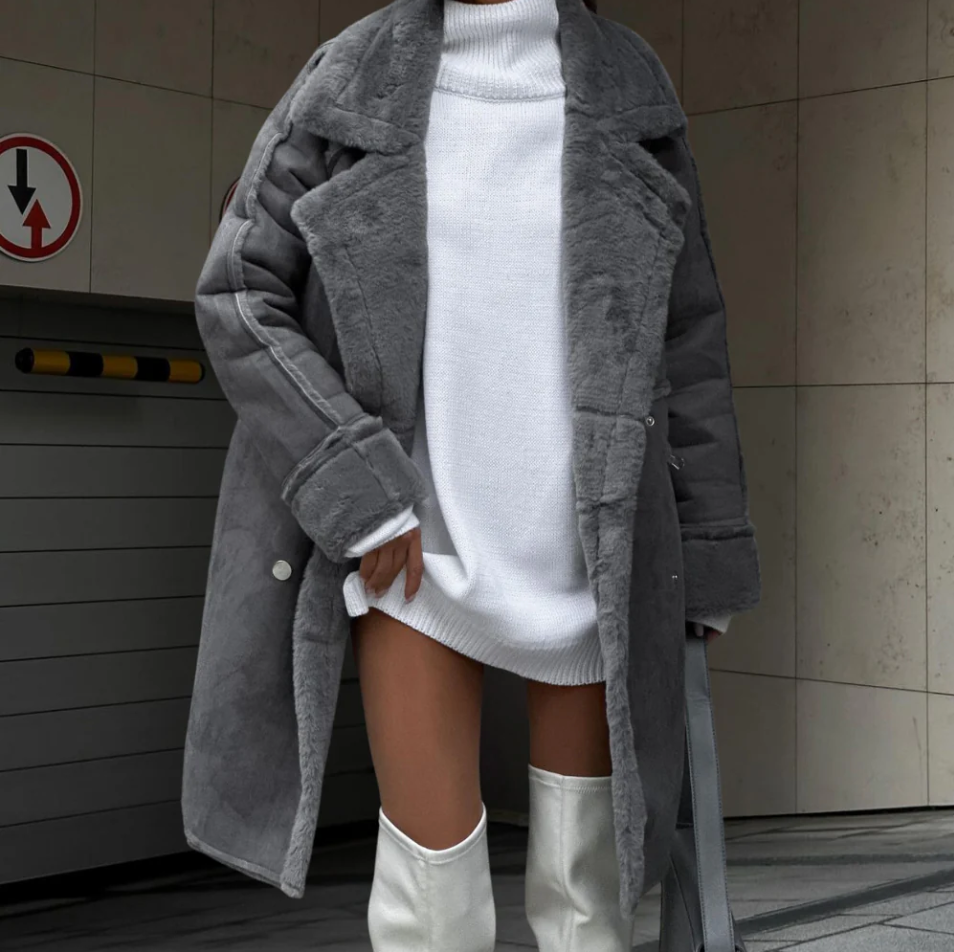 Aitana - veste longue élégante en peluche pour femme