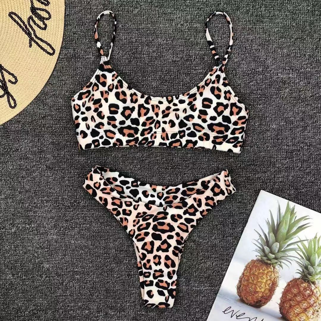 Bikini Ava à imprimé animal | Prêt à rugir sur la plage