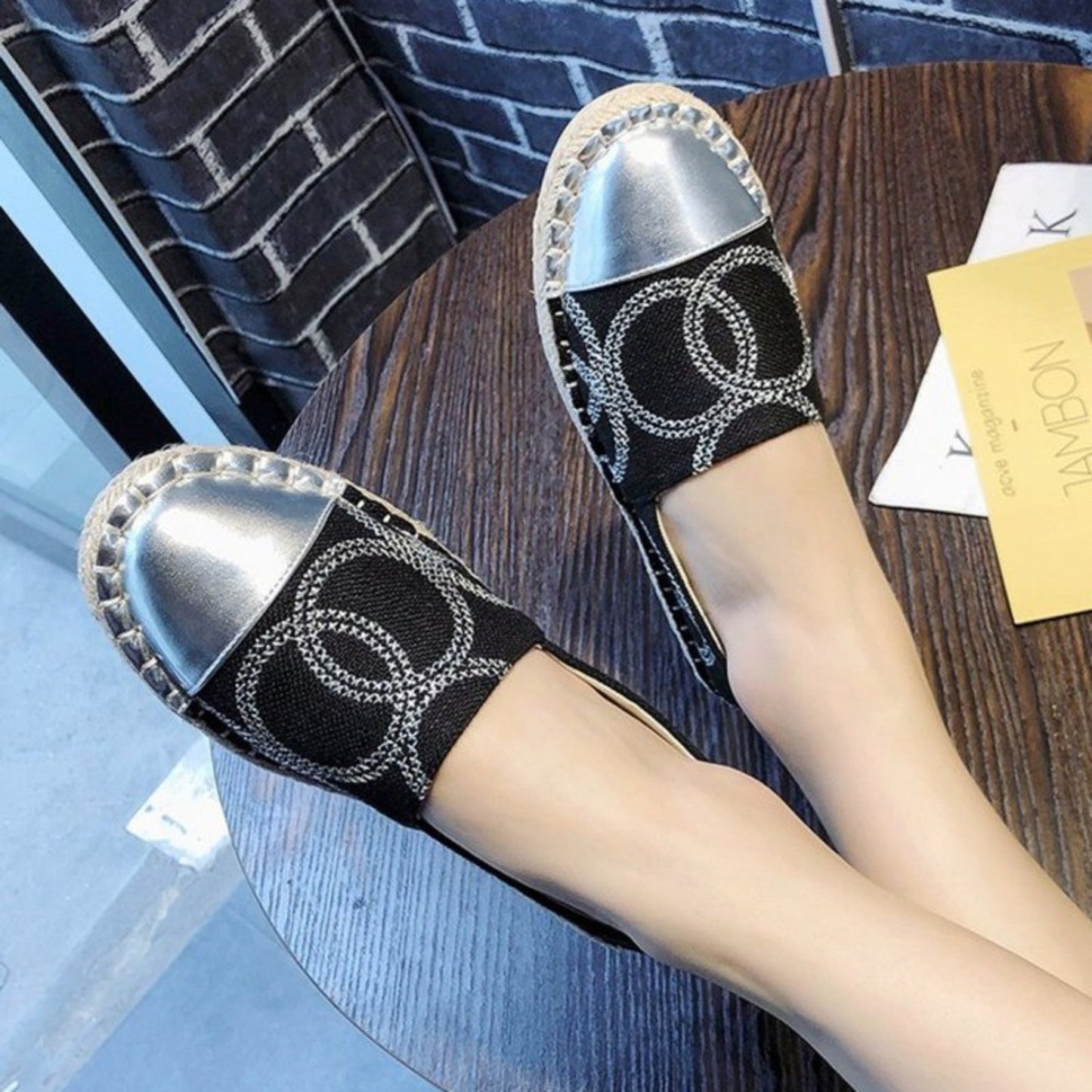 Lisa | Espadrilles en cuir avec patch contrasté