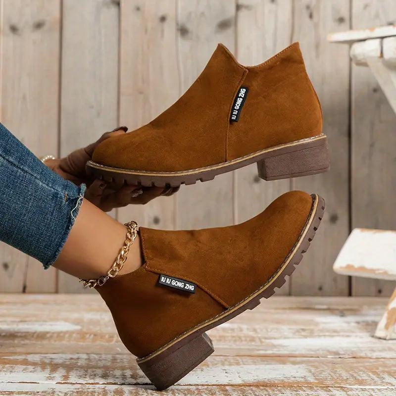 Bottes polyvalentes en cuir à fond plat