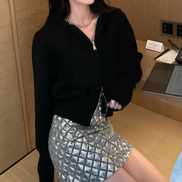 Livia Cropped Cardigan | Unique, élégant et stylé