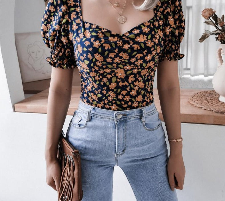 Shanaya Shirt with Puff sleeves | Une chemise gaie et estivale