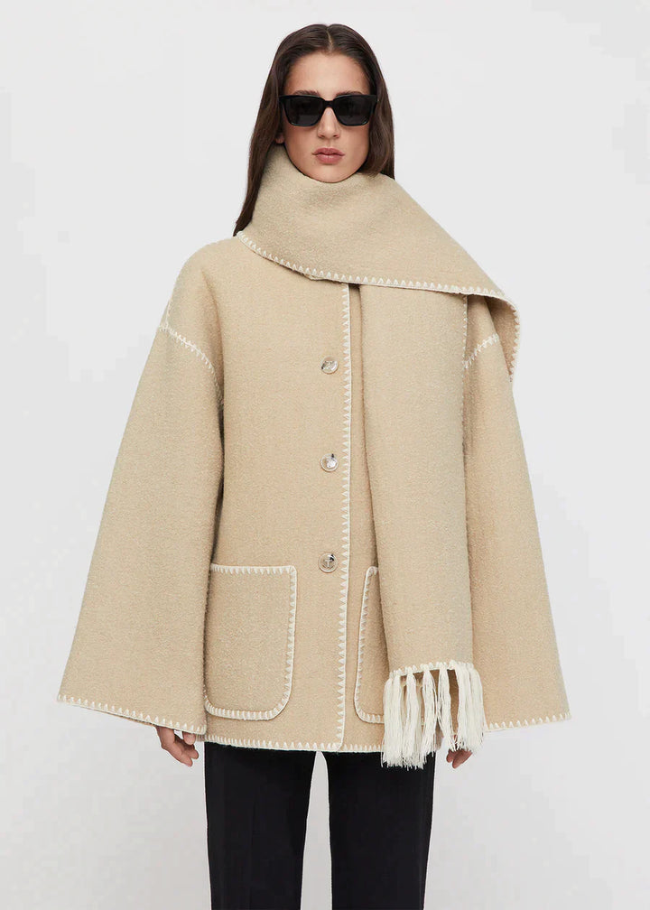 Veste de luxe en mérinos avec écharpe