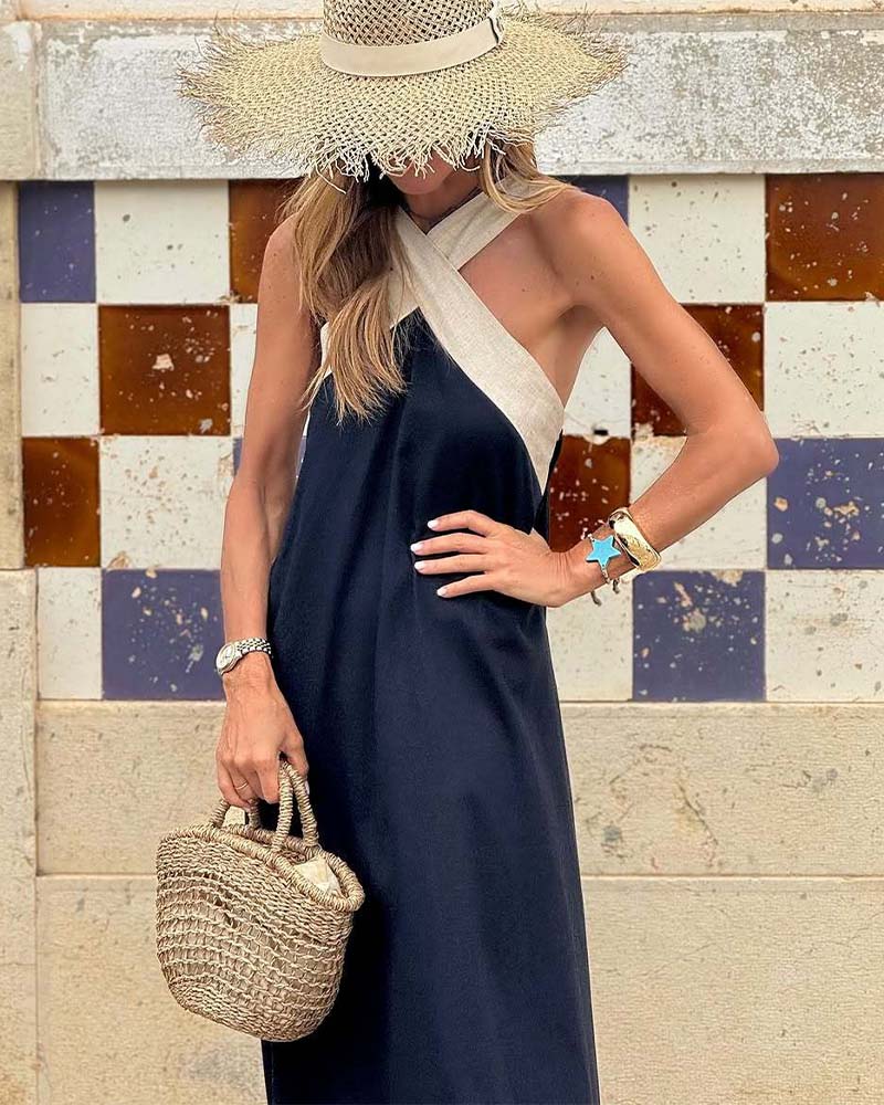 Robe élégante avec encolure mi-longue et col croisé tendance