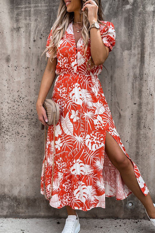 Robe longue à motif floral et encolure en V