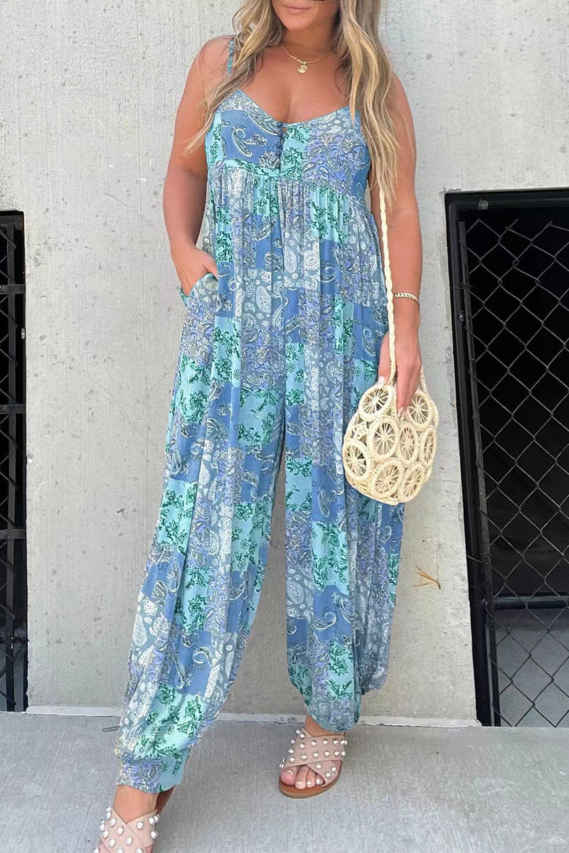 - Combinaison ample à col en V avec poche florale