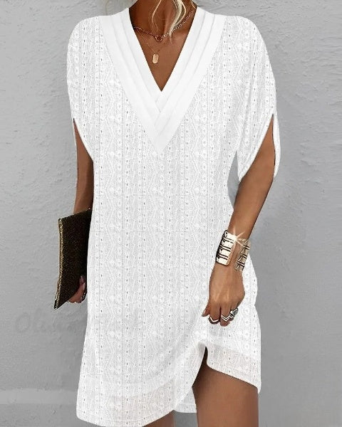 Robe Helena : broderie élégante et voyante pour un style sans effort