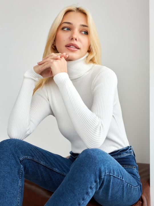 Pull à Col Roulé Femme - Indispensable d'Automne et Élégance