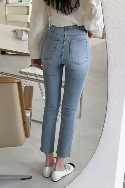 Lila | Jean droit bleu clair pour femme
