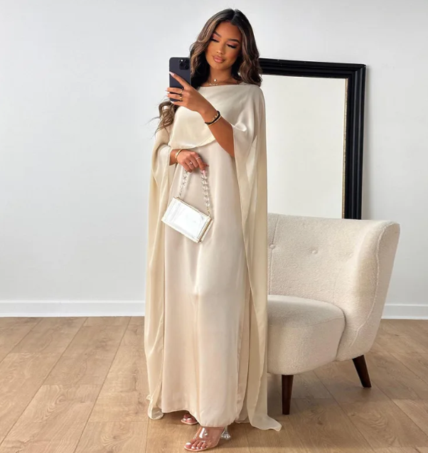 Ariana - Robes longues en satin pour femmes