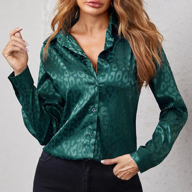 Ubelia Blouse | Blouse à manches longues en léopard