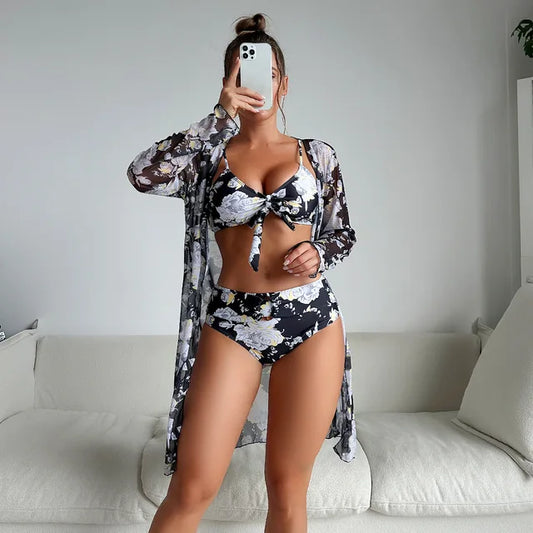 Bikini d'été élégant à taille haute et à motif floral
