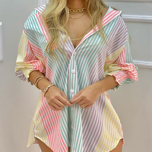 Robe d'été à rayures pour femmes avec encolure en V et manches longues