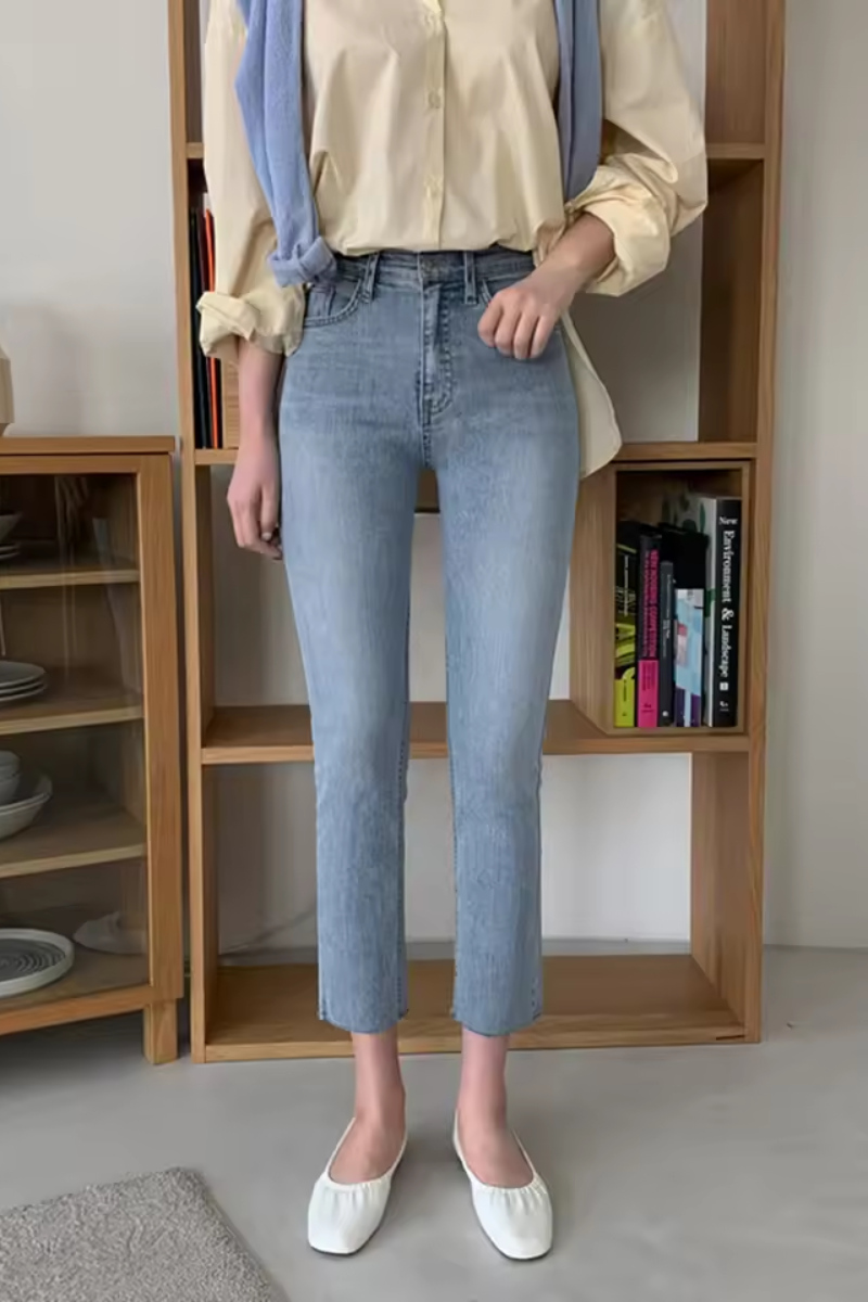 Lila | Jean droit bleu clair pour femme