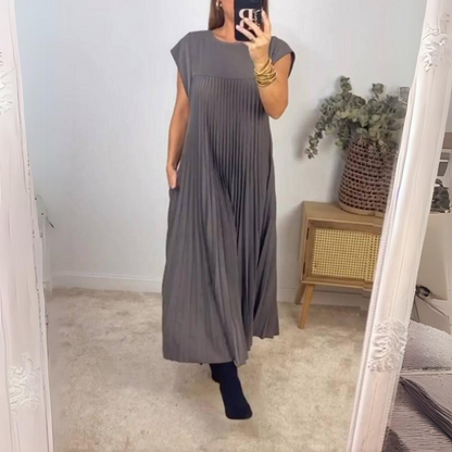 Robe à plis légère et élégante