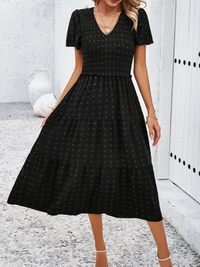 Robe à manches courtes et encolure en V