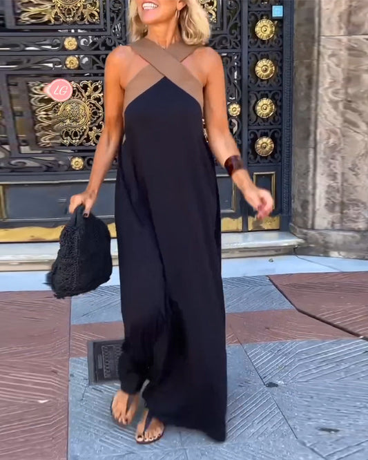 Robe élégante avec encolure mi-longue et col croisé tendance