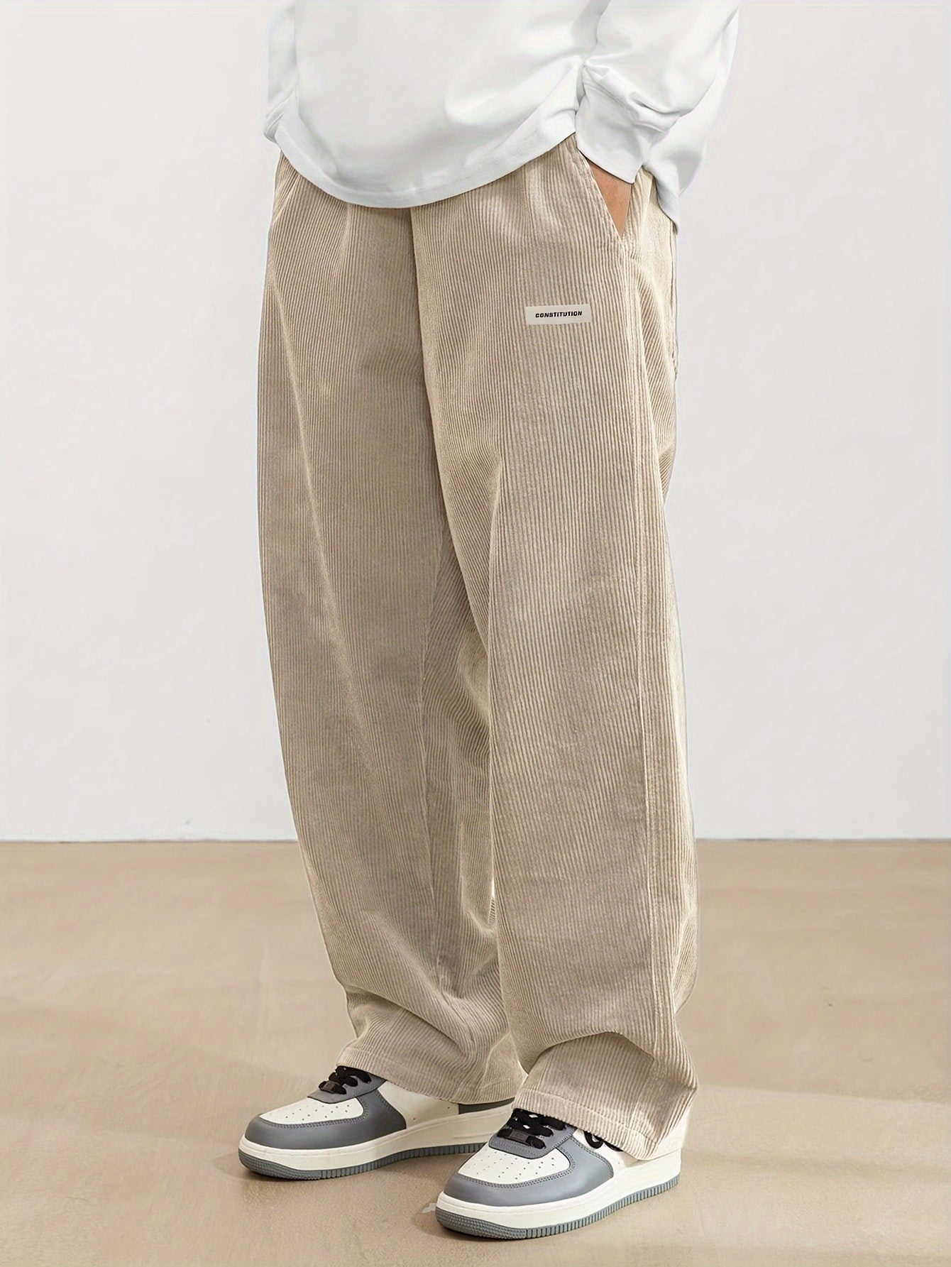 Pantalon en velours côtelé avec poches pour hommes - brui