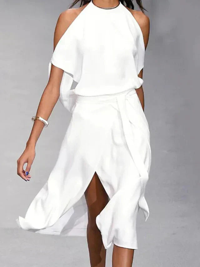 Robe midi asymétrique aux épaules dénudées et à la coupe élégante