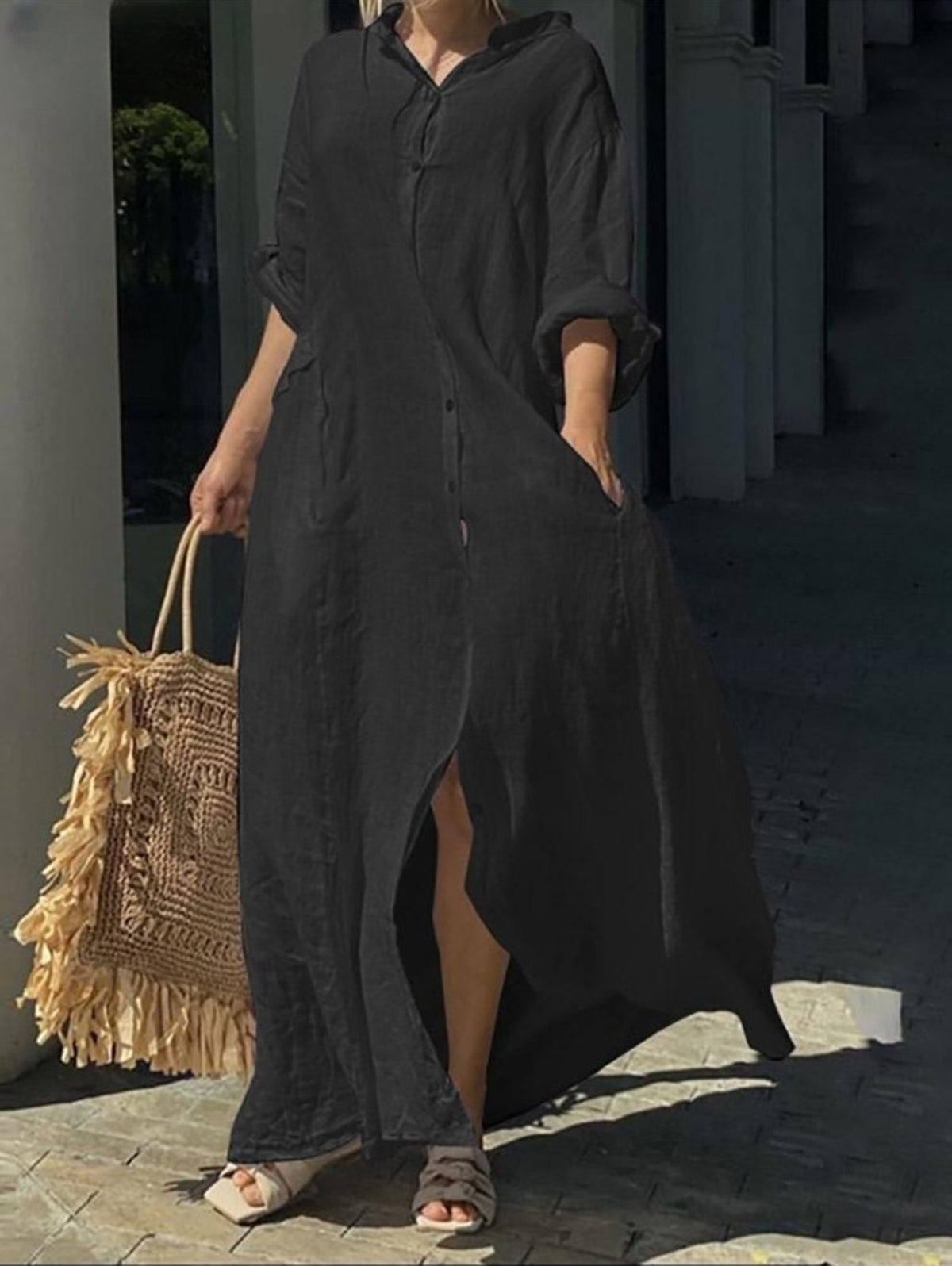 Robe Aura à boutons et manches longues