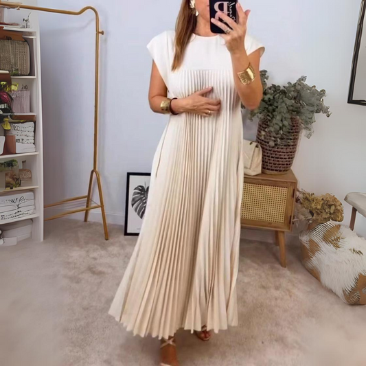 Robe à plis légère et élégante