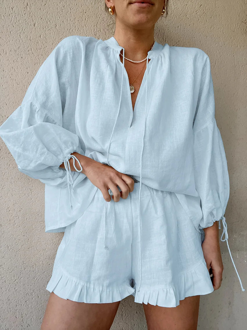 Ensemble deux pièces en coton et lin avec haut à manches lanternes et pantalon court