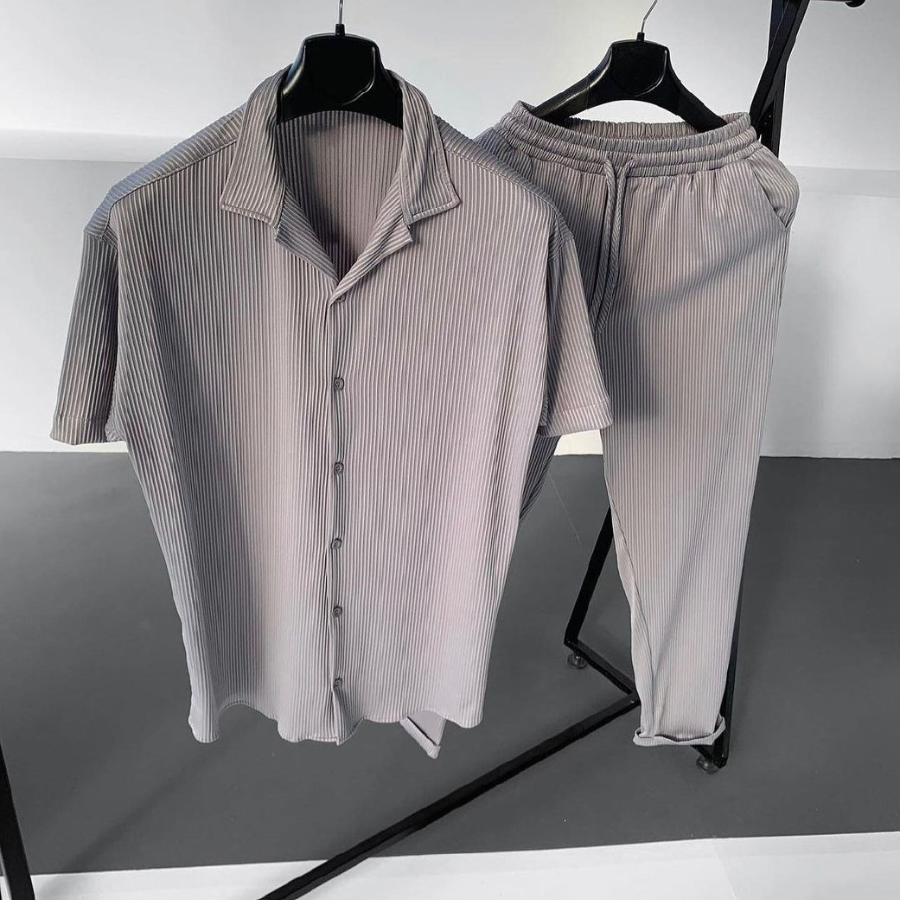 Bernard | Ensemble spacieux pour hommes