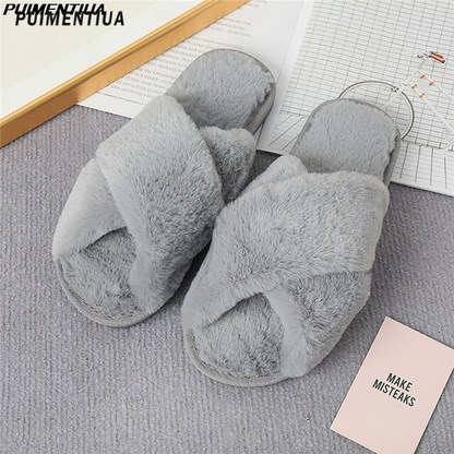 Chaussons duveteux pour femmes