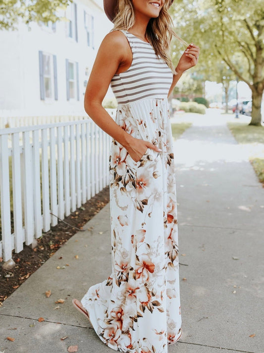 - Robe longue rayée et fleurie