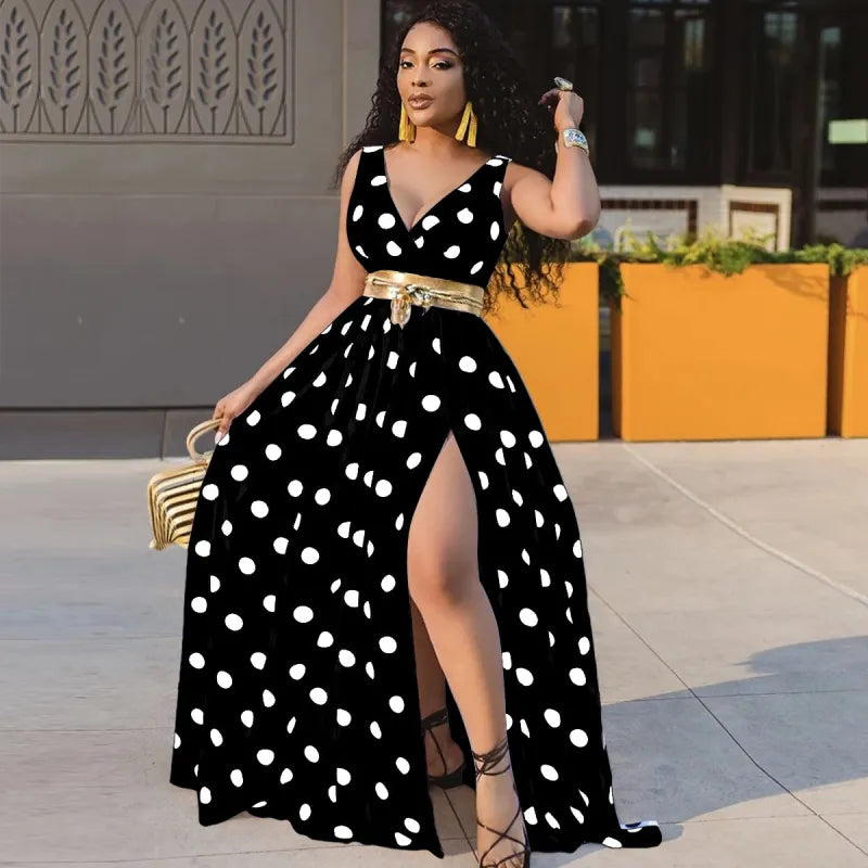 Robe à décolleté plongeant et dos nu avec pois dorés