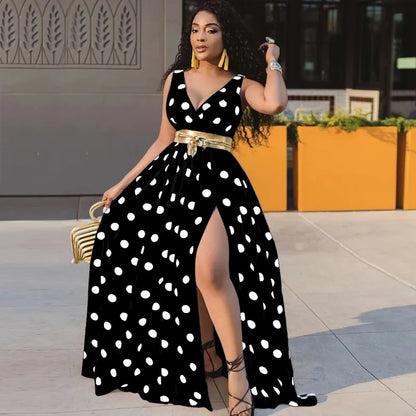 Robe à décolleté plongeant et dos nu avec pois dorés